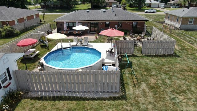 209 Kirk Drive W, Indianapolis, IN 46234