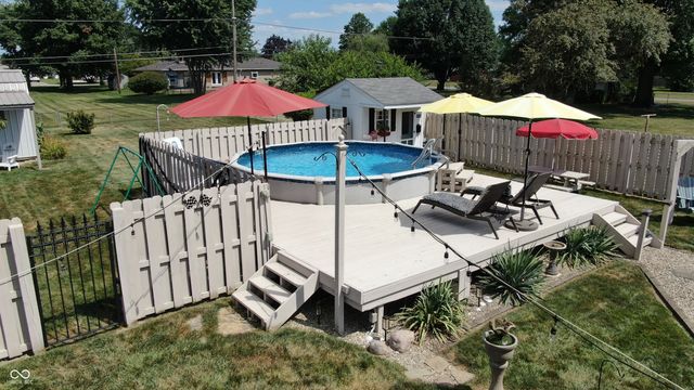 209 Kirk Drive W, Indianapolis, IN 46234