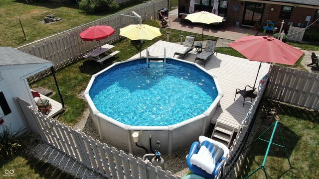 209 Kirk Drive W, Indianapolis, IN 46234