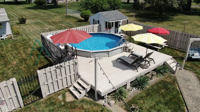 209 Kirk Drive W, Indianapolis, IN 46234