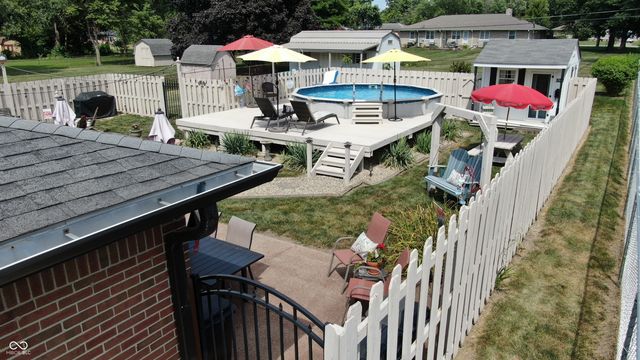 209 Kirk Drive W, Indianapolis, IN 46234