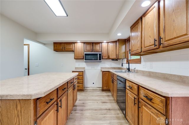 3361 Sea Turtle Drive, Dayton, OH 45414
