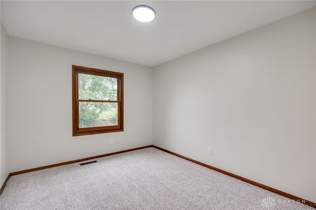 3361 Sea Turtle Drive, Dayton, OH 45414