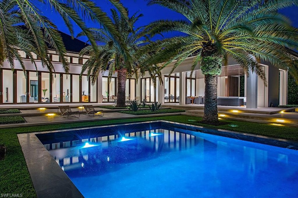 3655 Fort Charles DR, NAPLES, FL 34102 — exterior