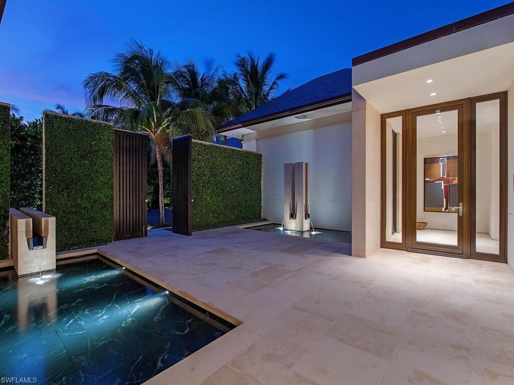 3655 Fort Charles DR, NAPLES, FL 34102 — photo 3