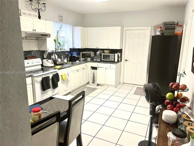 1801 SW 10th Street, Miami, FL 33135