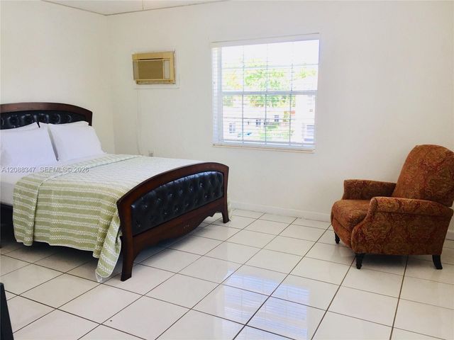 1801 SW 10th Street, Miami, FL 33135