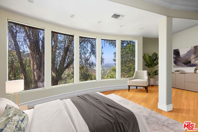 13355 Mulholland Drive, Beverly Hills, CA 90210