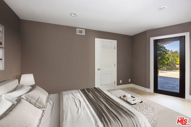 13355 Mulholland Drive, Beverly Hills, CA 90210