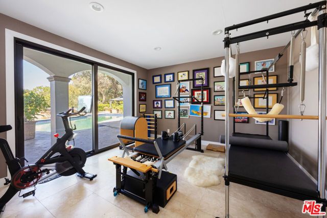 13355 Mulholland Drive, Beverly Hills, CA 90210