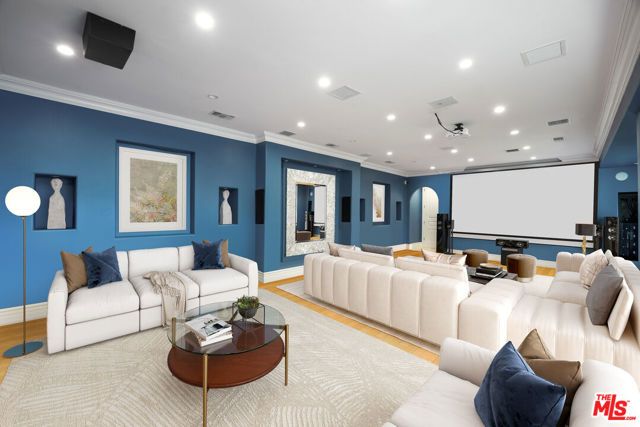 13355 Mulholland Drive, Beverly Hills, CA 90210