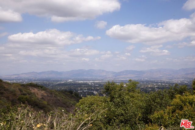 13355 Mulholland Drive, Beverly Hills, CA 90210