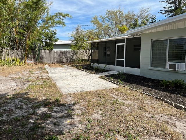 5412 HARBOR ROAD, Bradenton, FL 34209