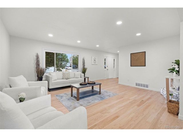 17308 E Asbury Cir, Aurora, CO 80013
