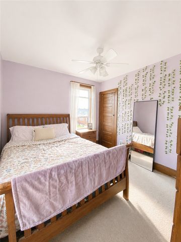 908 4th Avenue, Conway, PA 15027