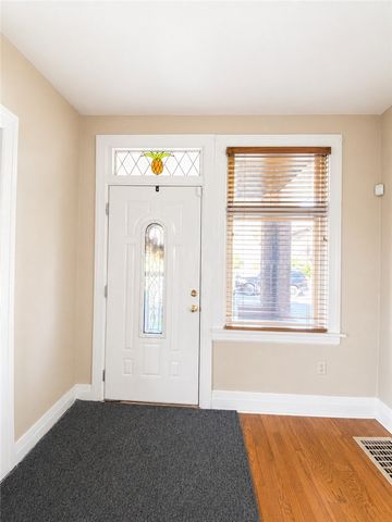 908 4th Avenue, Conway, PA 15027