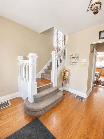 908 4th Avenue, Conway, PA 15027