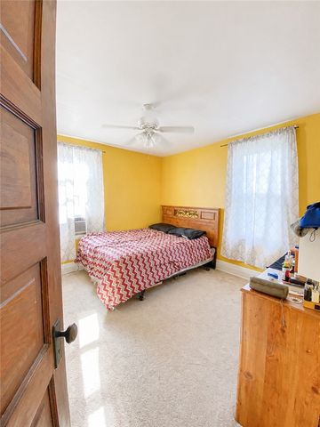 908 4th Avenue, Conway, PA 15027