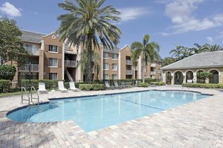 11145 SW 6th Street 302, Pembroke Pines, FL 33025