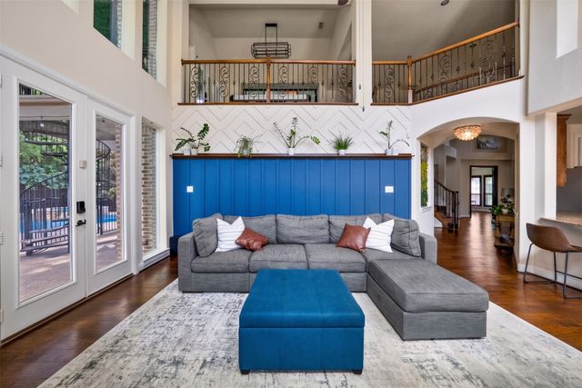 8609 Tuscan Oaks Drive, Mckinney, TX 75071