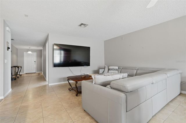 969 HORSESHOE FALLS DRIVE, Orlando, FL 32828