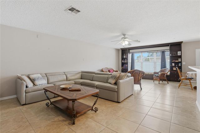 969 HORSESHOE FALLS DRIVE, Orlando, FL 32828