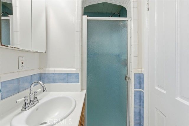 238 S Detroit, Los Angeles, CA 90036