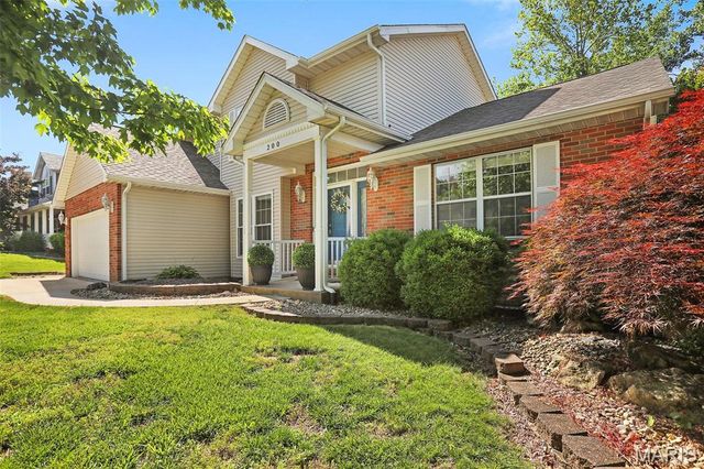 200 Nicole Court, Glen Carbon, IL 62034