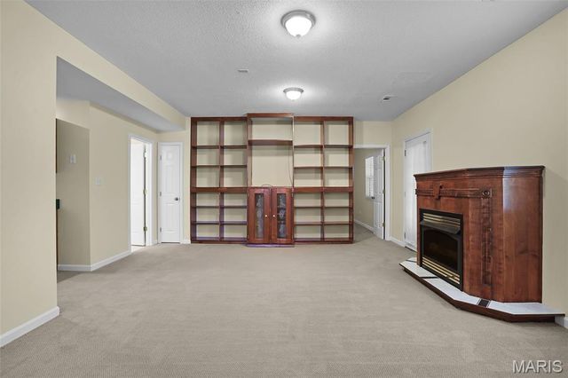 200 Nicole Court, Glen Carbon, IL 62034