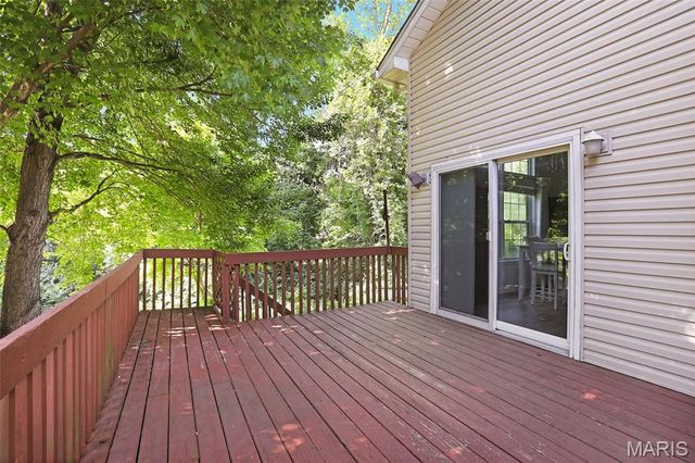 200 Nicole Court, Glen Carbon, IL 62034