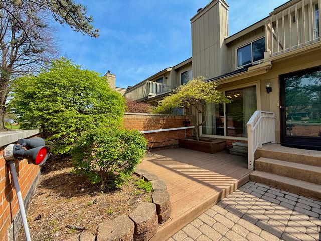 1651 S Hill Boulevard, Bloomfield Hills, MI 48304