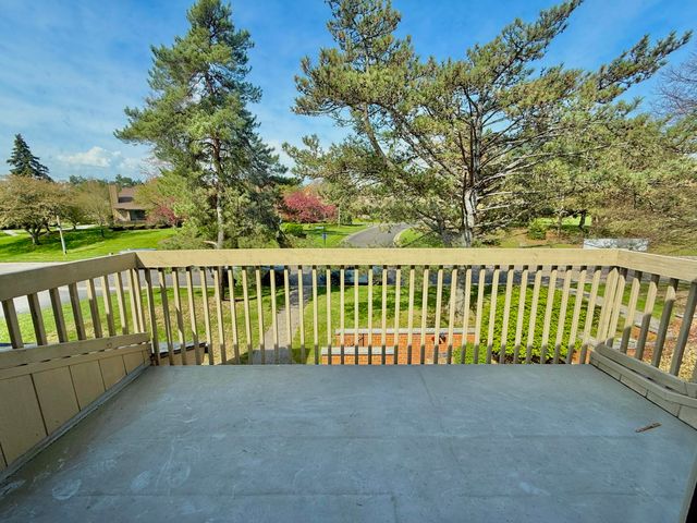 1651 S Hill Boulevard, Bloomfield Hills, MI 48304