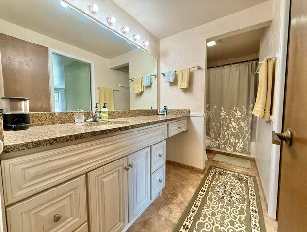 1651 S Hill Boulevard, Bloomfield Hills, MI 48304