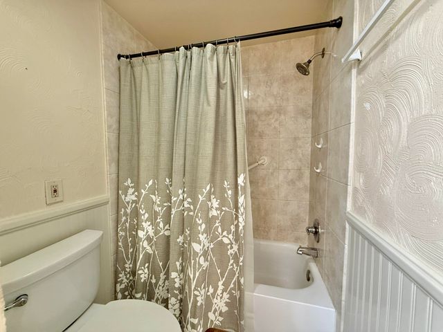 1651 S Hill Boulevard, Bloomfield Hills, MI 48304