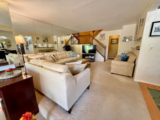 1651 S Hill Boulevard, Bloomfield Hills, MI 48304