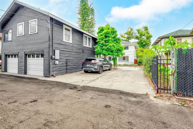 925 16TH AVENUE N, St Petersburg, FL 33704
