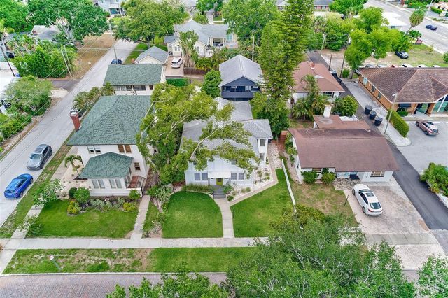 925 16TH AVENUE N, St Petersburg, FL 33704