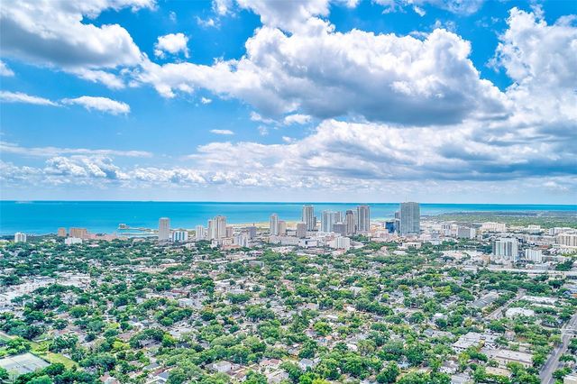 925 16TH AVENUE N, St Petersburg, FL 33704