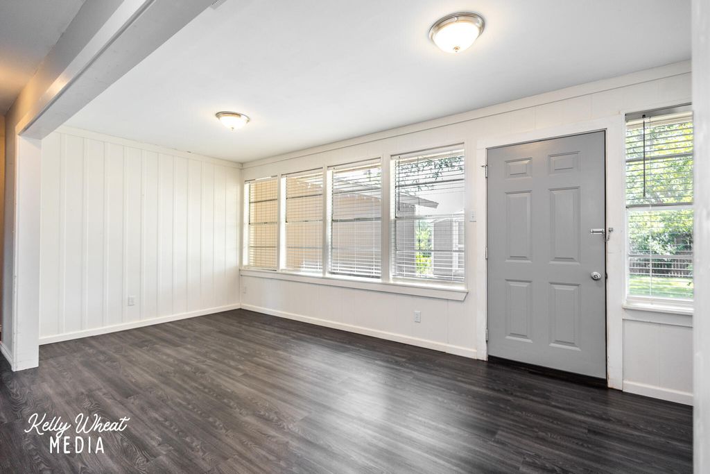 Image 15 of property listing at 1949 A & M Avenue, San Angelo, TX 76904
