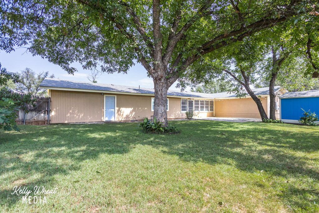 Image 30 of property listing at 1949 A & M Avenue, San Angelo, TX 76904