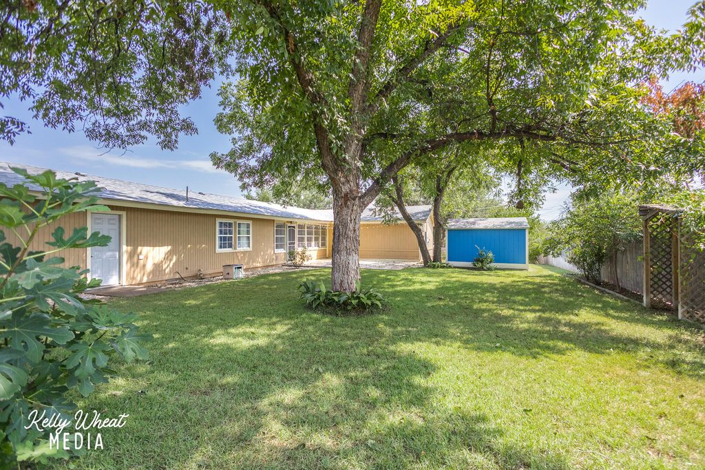Image 31 of property listing at 1949 A & M Avenue, San Angelo, TX 76904