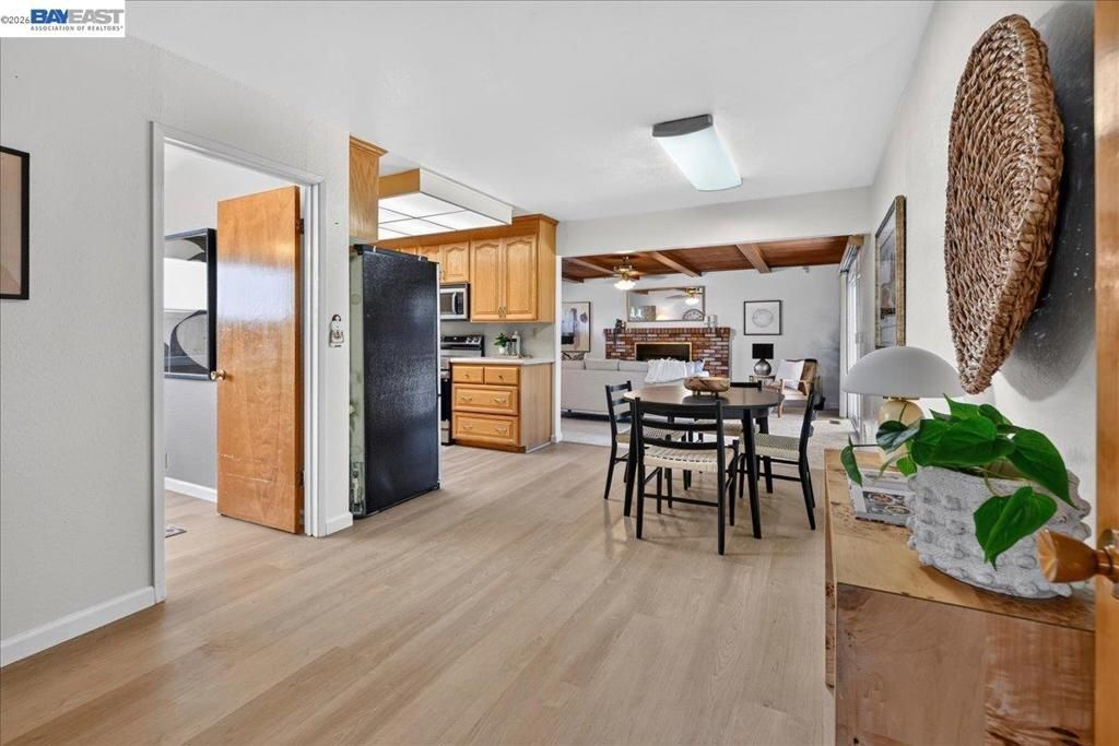 Image 15 of property listing at 19574 Stanton Ave, Castro Valley, CA 94546
