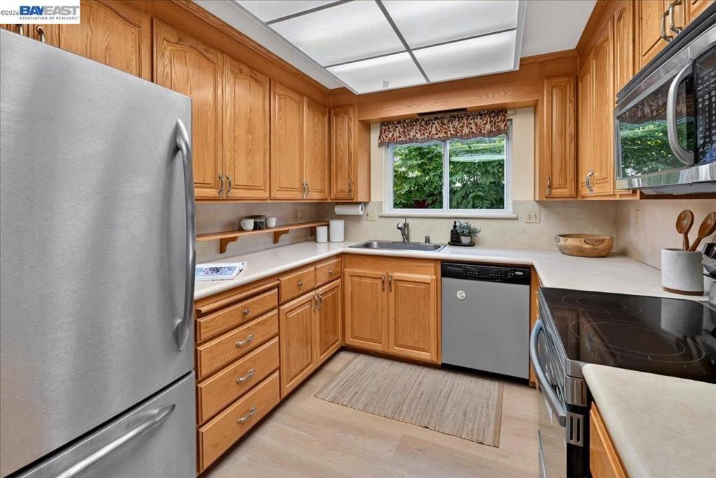 Image 18 of property listing at 19574 Stanton Ave, Castro Valley, CA 94546