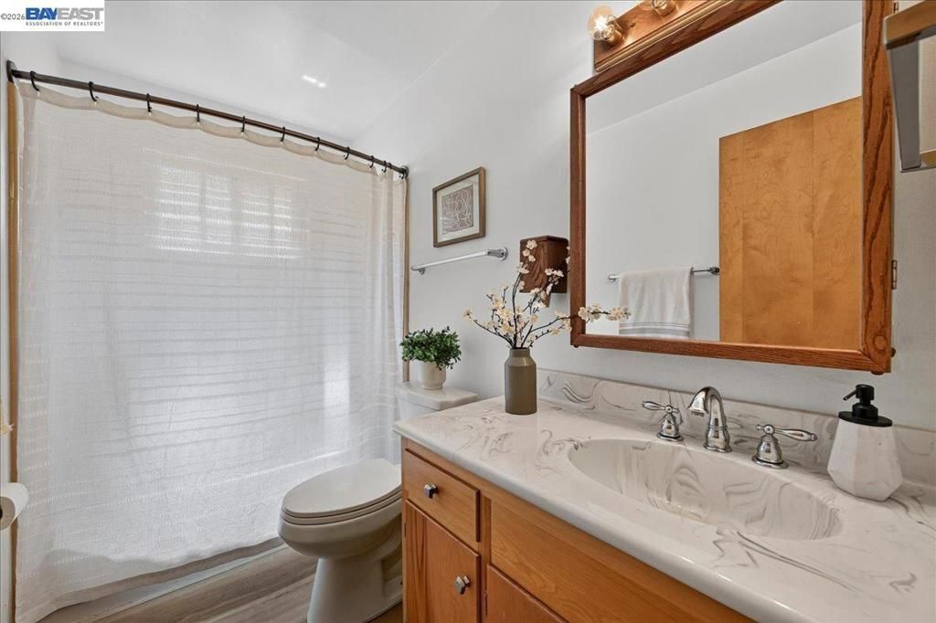 Image 32 of property listing at 19574 Stanton Ave, Castro Valley, CA 94546