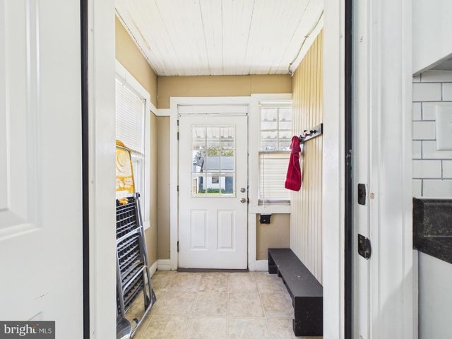 44 E 9TH AVE, York, PA 17404