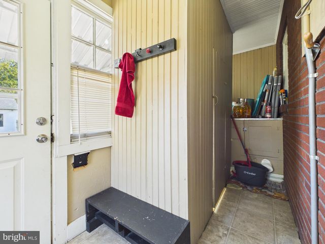 44 E 9TH AVE, York, PA 17404