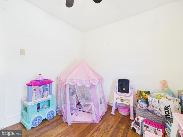 44 E 9TH AVE, York, PA 17404
