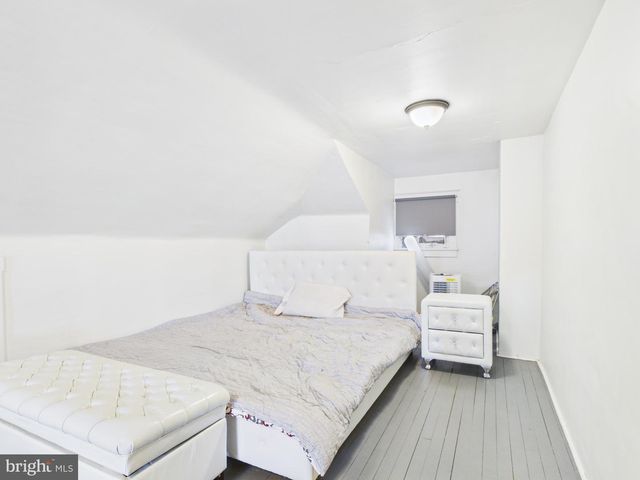 44 E 9TH AVE, York, PA 17404