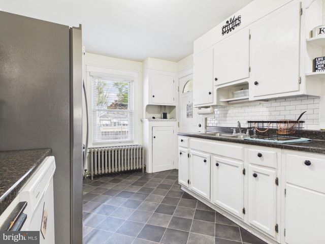 44 E 9TH AVE, York, PA 17404