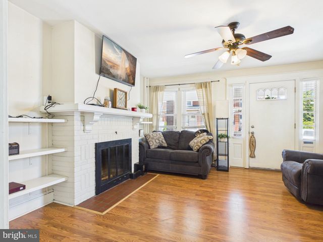 44 E 9TH AVE, York, PA 17404